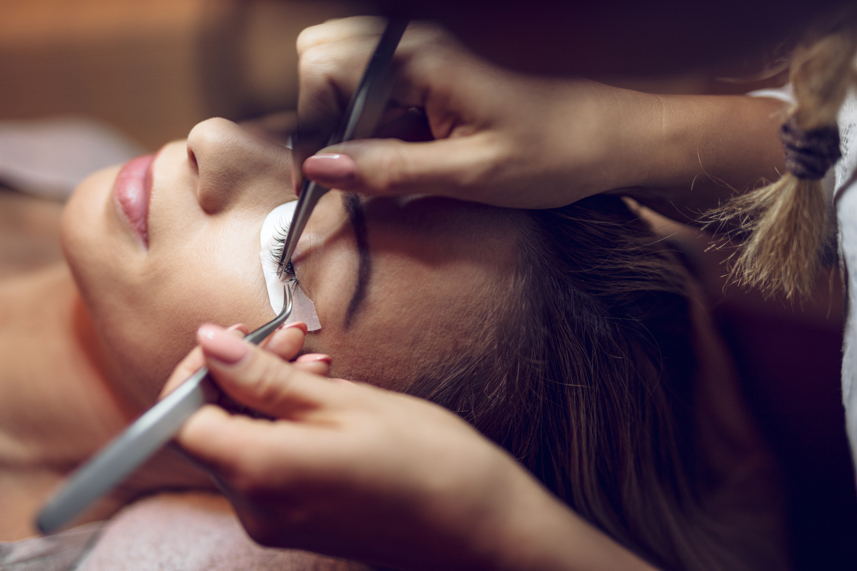 Procedure Eyelashes Extension